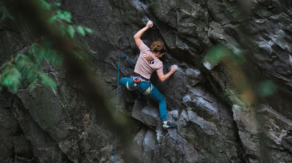 ¿Cómo elegir los mejores pantalones para escalar?